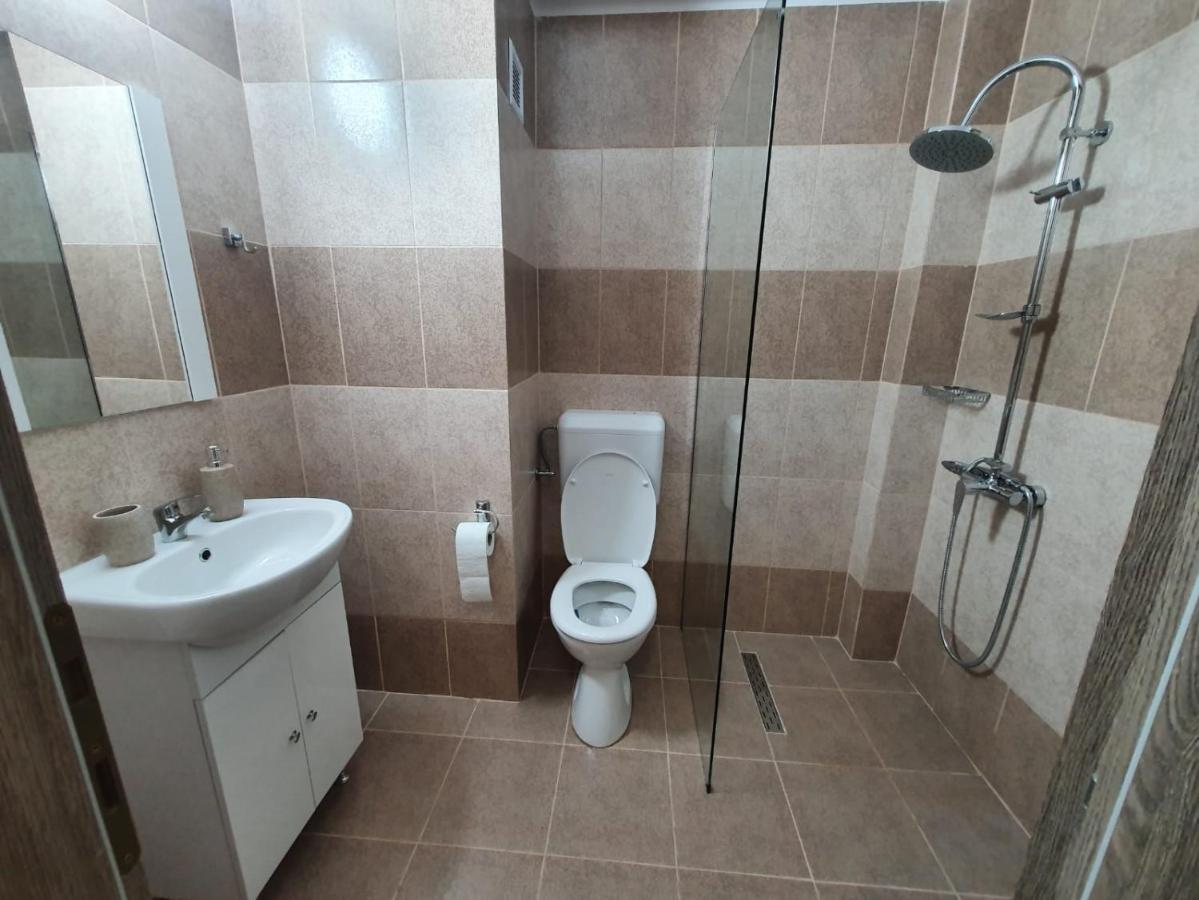 Apartament Posada Curtea De Arges Exterior photo